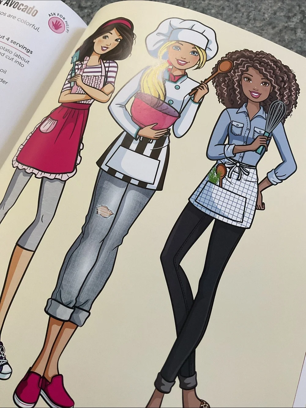 🥣 Barbie Cooks! Cookbook. New!